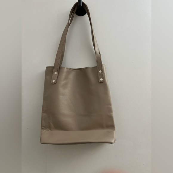 Leather Light Tan Tote Purse Shoulder Bag Classic Collegiate - Picture 3 of 8